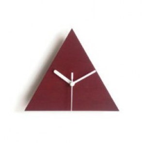 ceas de perete triunghi